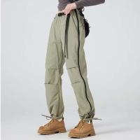 2024 Decheng logo impermeable al viento carga y mujeres, pantalones de nailon corredores, cremallera desmontable, múltiples bolsillos para hombres - details 5