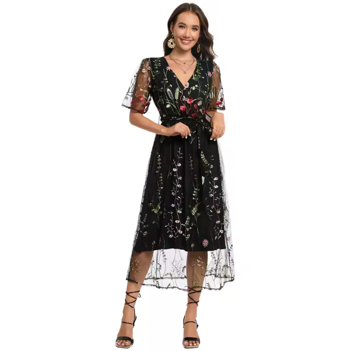 2025 Primavera/Verano nuevo vestido bordado grande moda y comodidad de verano para mujer - 1