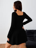 Vestido elegante de cuello cuadrado de mujer, falda roja de vino de cintura alta - details 8