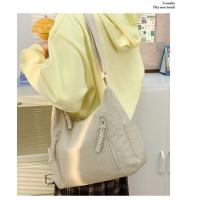 Bolso bandolera ligero con múltiples bolsillos para mujer - details 4