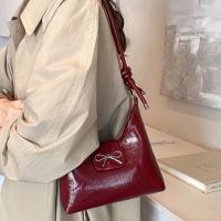 Bolso de hombro con forma de luna, bolso cruzado para mujer, regalo perfecto para el día de San Valentín para ella, la mejor opción de regalo de San Valentín - details 7