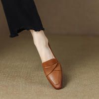 Zapatos pequeños de punta cuadrada estilo francés para mujer, tacón bajo, tacón grueso, zapatos pequeños de cuero - details 11