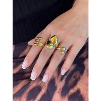 Juego de Anillos Geométricos Asimétricos para Mujer - Bisutería Urbana de Lujo, Diseño Vanguardista con Toque Hip-Hop, Joyería de Acero Quirúrgico y Titanio - details 14