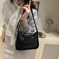 Bolso de hombro tejido de Color sólido a la moda, bolso de cuero Pu con hebilla, bolso pequeño de media luna, bolso de viaje para axila - details 10