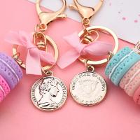Llavero Macarón de Resina LADUREE Encanto de Bolsa de Mujer Macarons de Eiffel Tower Motors - details 8