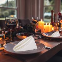 50 Uds servilleta de satén 43cm * 43cm decoración de mesa para servir toalla de cena para fiesta de boda hogar Hotel decoración navideña servilletas de mesa verde - details 7