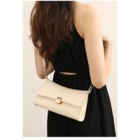 Clásico bolso de las mujeres 2025 nueva caja simple pequeña bolsa cuadrada hombro bolsa de mensajero premium - details 12