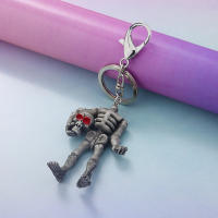 Nuevos productos calientes, llavero de esqueleto de calavera retro, llavero de accesorios versátiles punk personalizado. - details 6