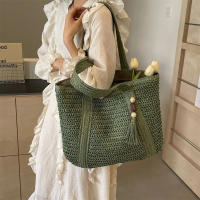 Bolso de hombro de diseño para mujer, bolsa de mano de gran capacidad hecha a mano con borla colgante, novedad de 2024 - details 2