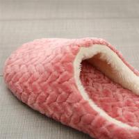 Zapatillas de casa cálidas de felpa con suelo plano para mujer en otoño-invierno - details 14