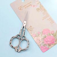 Tijeras de Manicura Profesionales de Acero Inoxidable Vintage Herramienta de Cuidado de Uñas para Precisión de Belleza Corte de Pelo Facial y Pestañas - details 3