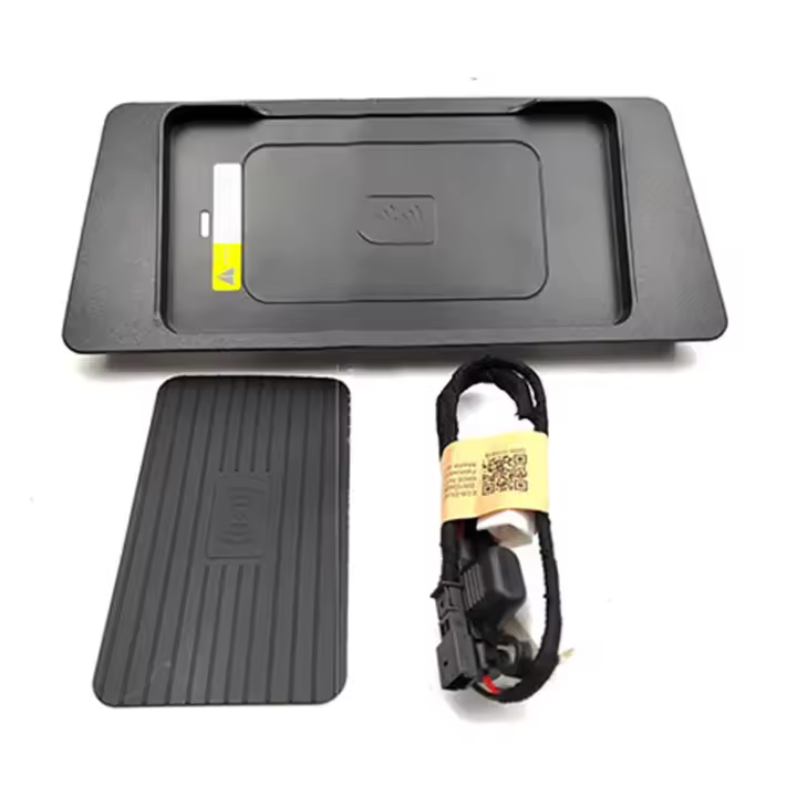 Cargador inalámbrico QI para coche accesorios para Toyota Hilux Hilux SR5 15W placa de carga rápida para teléfono normal productos peligrosos - 1