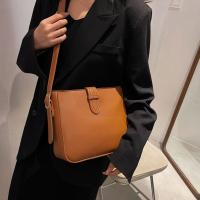 Bolso cuadrado de cuero PU de gran capacidad, bolso de hombro Simple que combina con todo de estilo coreano, bolso de almacenamiento, bolso de mano cuadrado Ins para exteriores - details 10
