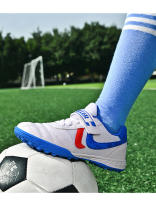 Nuevas zapatillas de fútbol TF para césped artificial con tacos rotos - details 17