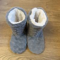 Zapatillas de invierno para mujer, zapatos de invierno, calcetines de suelo para parejas, zapatillas de tubo alto antideslizantes de terciopelo grueso para baile interior para adultos - details 10