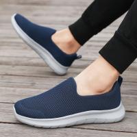 Zapatos de malla ligeros y transpirables para hombre, zapatillas informales antideslizantes para caminar al aire libre, zapatos de conducción, talla grande - details 19