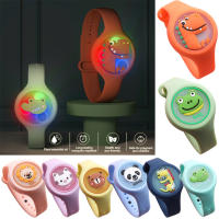 Pulsera repelente de mosquitos para niños, reloj ligero de dibujos animados, repelente de insectos, para exteriores - details 0