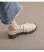 Mocasines de suela gruesa para mujer, nuevos zapatos de cuero retro de primavera 2025, zapatos de tacón grueso sin cordones con suela blanda para mujer - details 2