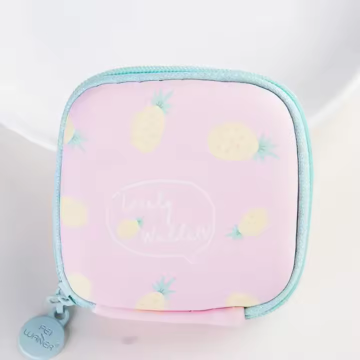 Funda de Auriculares Diversión de Dibujos Animados Organizador de Cable USB - 1