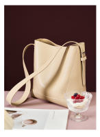 Bolso Cubo Bandolera en Cuero Genuino - Elegancia y Versatilidad para el Día a Día - details 12
