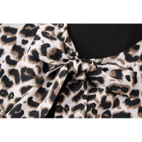 TRAFZA Conjunto de 2 piezas para mujer, pantalones largos con cremallera, traje informal suelto elegante vintage con estampado de leopardo sin mangas con cuello en V - details 9