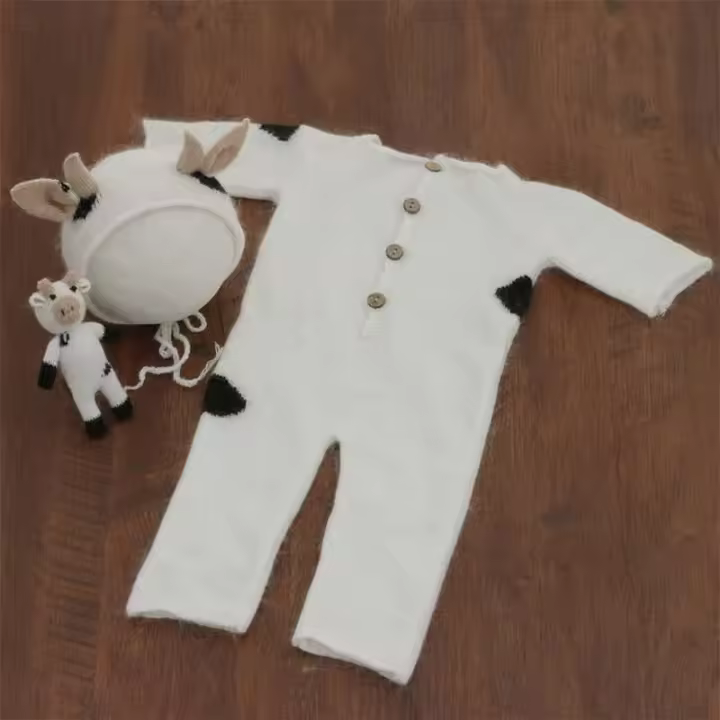Conjunto de Ropa de Calvéz de Recién Nacido Gorro de Cuerno, Mono, Muñeco - 1