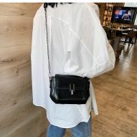 Bolso cruzado vintage para mujer Pequeño cuadrado con cierre de cremallera, correa ajustable, lining de poliéster Perfecto para uso diario, en café marrón, vino rojo, negro - details 5
