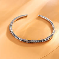 Retro Fashion Man Open Bracelet Engraved Leaf Design Bracelet Gifts To Friends Jewelry - details 4