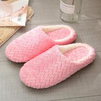 Zapatillas de casa cálidas de felpa con suelo plano para mujer en otoño-invierno - details 16