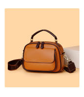 Nuevo bolso de mujer de mensajero bolso de madre de gran capacidad portátil bolso cuadrado de almohada simple y de moda - details 11