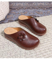 2025 Zapatos de mujer de suela blanda hueca europeos y americanos para pies gordos y anchos, nuevos zapatos de playa Baotou de alta gama de verano para mujer con suelas gruesas y medias pantuflas - details 44
