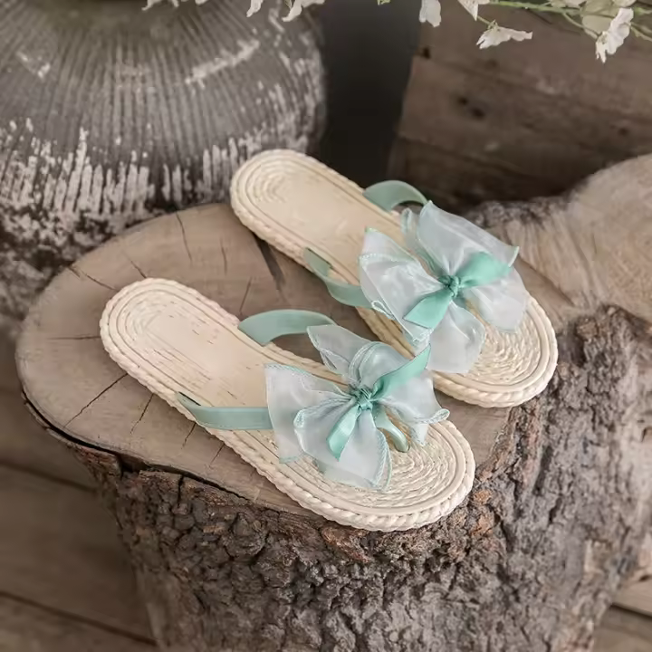 Chanclas de verano para mujer, sandalias para exteriores, chanclas de playa antideslizantes a la moda, sandalias con lazo junto al mar para mujer - 1