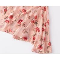 Vestido largo de gasa estampado con volantes, escote en V doble, estilo chaleco, cola de pez y falda paraguas, para vacaciones francesas. - details 7
