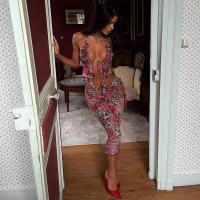 BUNO-Conjunto de 2 piezas con estampado de flores de gato extraño para mujer, Tops cortos con cuello Halter y volantes y espalda descubierta + trajes Hipster ajustados Panst Hottie - details 2