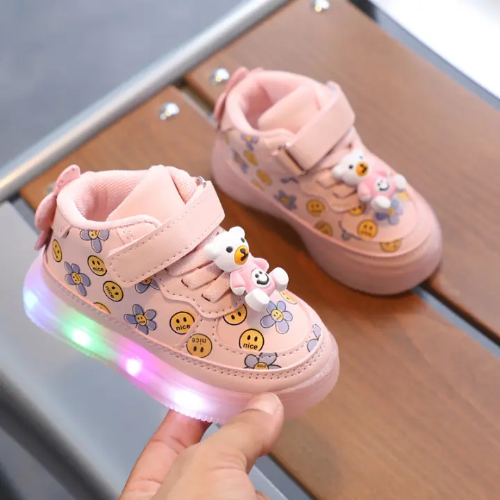 Nuevos zapatos de tablero ligero para niños. - 1