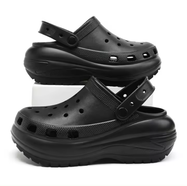 Zueco Mega Crush Clásico Verde - Sandalias Negras para Mujer - Suela Crush Extra Gruesa - 1
