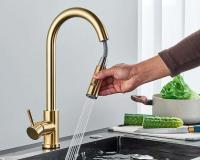 Quyanre Oro pulido extraíble fregadero agua grifo mezclador de una sola manija grifo de ducha de cocina con rotación de 360 ​​grados - details 2