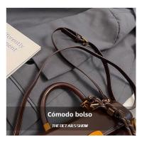 Bolso premium mujer nuevo bolso de mensajero versátil moda portátil pequeño bolso cuadrado marea - details 11