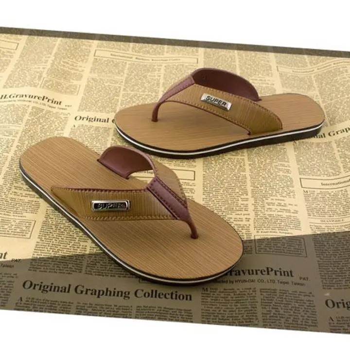 2025Nuevas Chanclas de Verano para Hombres Sandalias de Textura de Madera Antideslizantes Zapatos de Playa de Punta Plana - 1