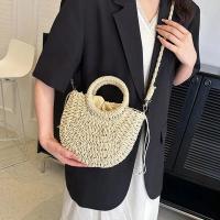 Bolso de playa de media luna de vid de hierba tejido a mano, bolso de hombro hueco de verano para mujer de gran capacidad - details 20
