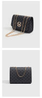 Bolso Cuadrado Pequeño Floral Vintage Bolso Negro de Moda para Mujeres con Cadena Cruzada - details 7