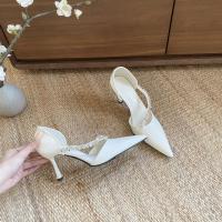 Tacones altos nuevo diseño de nicho temperamento pies no cansados ​​diamantes de imitación blanco stiletto zapatos de boda hueco sandalias - details 24