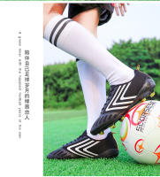 Hombre y mujer adulto adolescente fondo de uñas largas uñas rotas fondo plano hierba antideslizante zapatos de fútbol - details 22