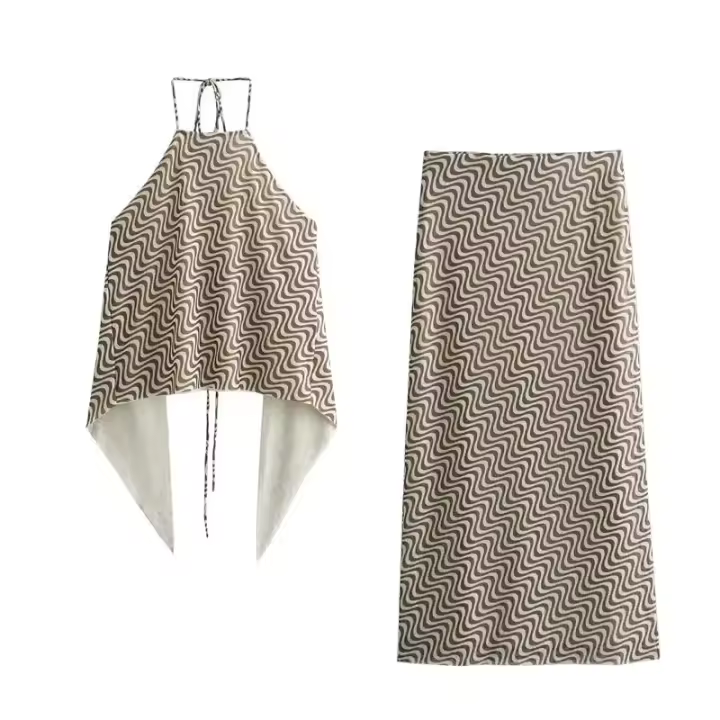 Conjunto de 2 piezas con cuello colgante para mujer, traje elegante de calle para vacaciones, novedad de verano, 2024 - 1