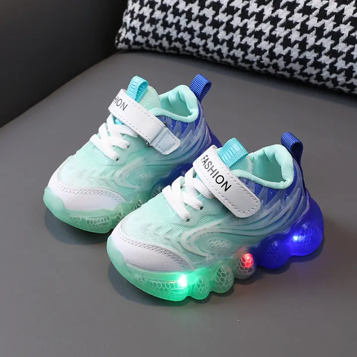 Nuevos zapatos ligeros para niños, tesoro de las mujeres, zapatos de suela blanda para niños pequeños, zapatos de moda. - 1