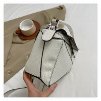 Bolso de mano con patrón de lichi, bandolera de hombro, gran capacidad, geométrico, rompecabezas francés, nuevo - details 15