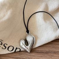 Collar Retro para mujer, nuevo nicho coreano, cadena de suéter, moda, otoño e invierno, versátil, collar de sentido premium - details 35