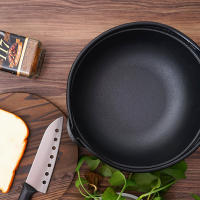 Estufa colgante multifuncional de hierro fundido con tapa de madera para acampar al aire libre, bolsas de almacenamiento para ol - details 15