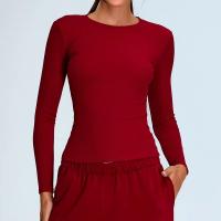 Top deportivo transpirable de manga larga con hombros descubiertos para mujer - details 3
