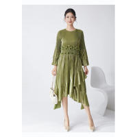 Vestido de otoño e invierno de alta calidad, con mangas acampanadas, falda de longitud media irregular, ajustada, con volantes, - details 7